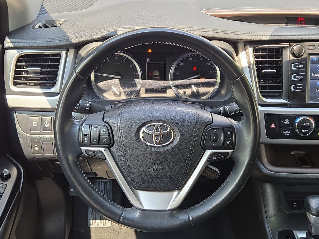 2018 Toyota Highlander XLE photo 15