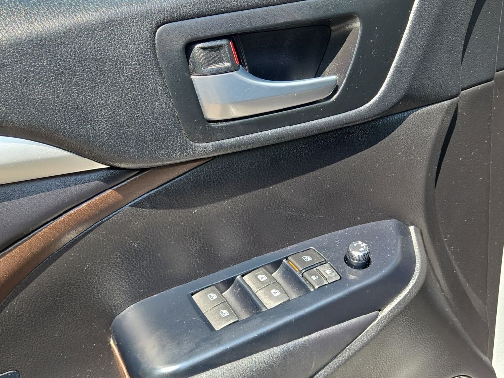 2018 Toyota Highlander XLE photo 18