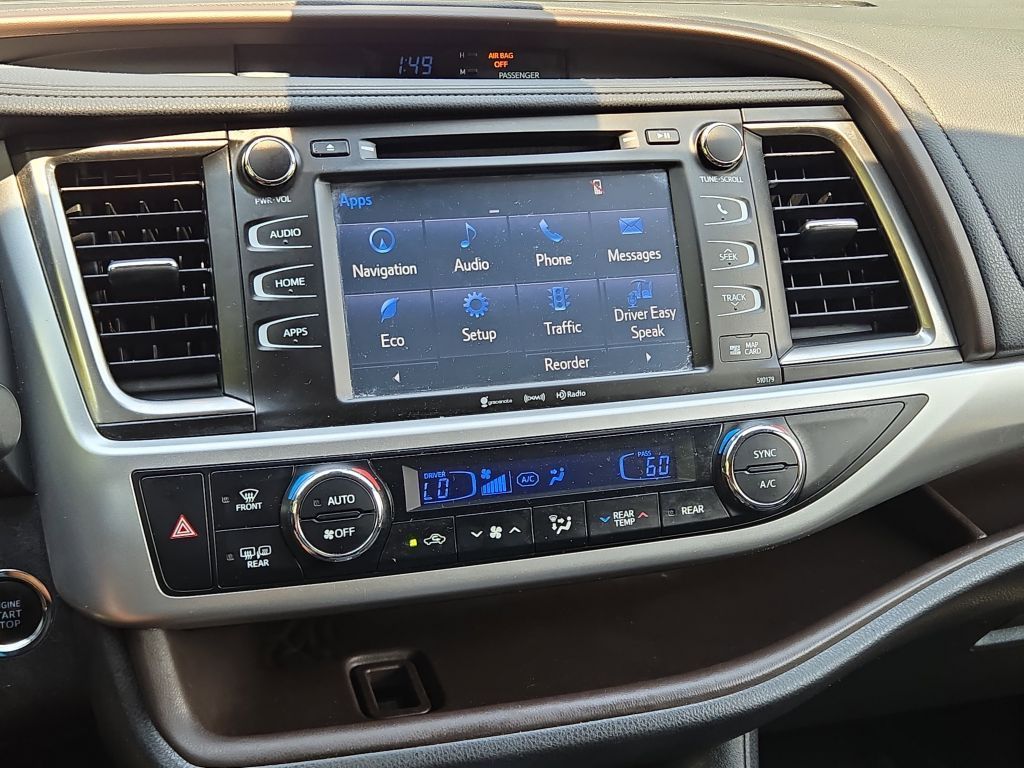 2018 Toyota Highlander XLE photo 24