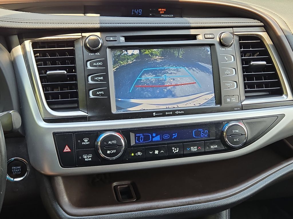 2018 Toyota Highlander XLE photo 25