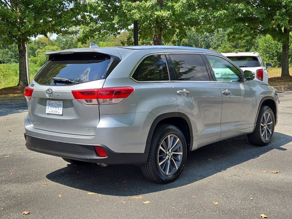 2018 Toyota Highlander XLE photo 5