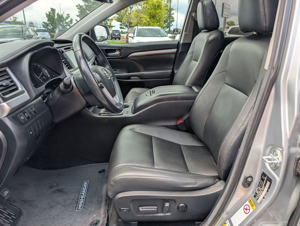 2018 Toyota Highlander XLE photo 15