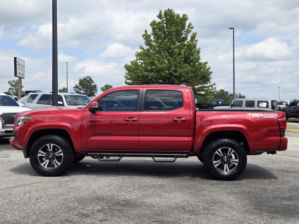 2018 Toyota Tacoma TRD Sport, 148082, Photo