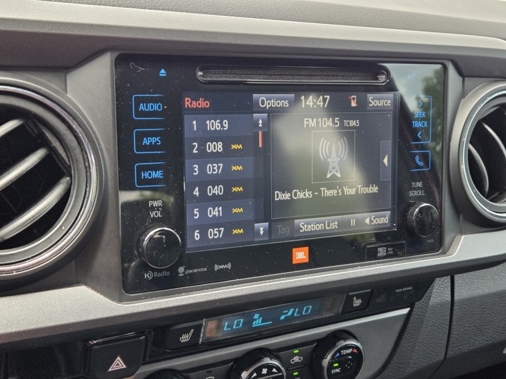 2018 Toyota Tacoma TRD Sport, 148082, Photo