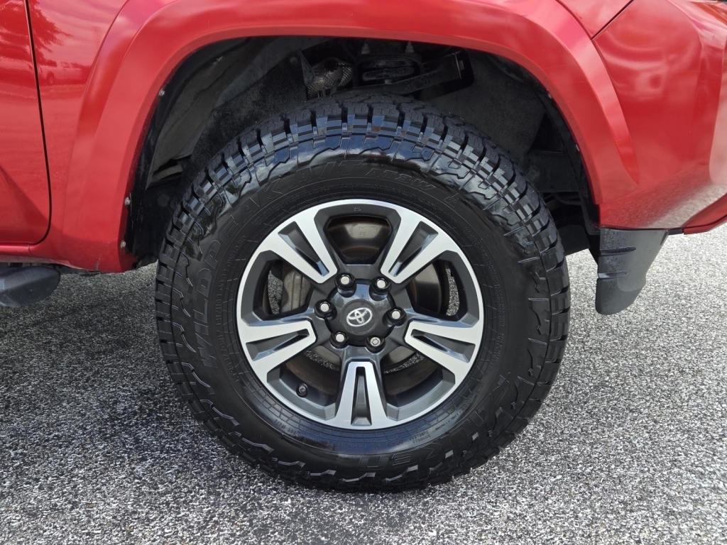 2018 Toyota Tacoma TRD Sport, 148082, Photo