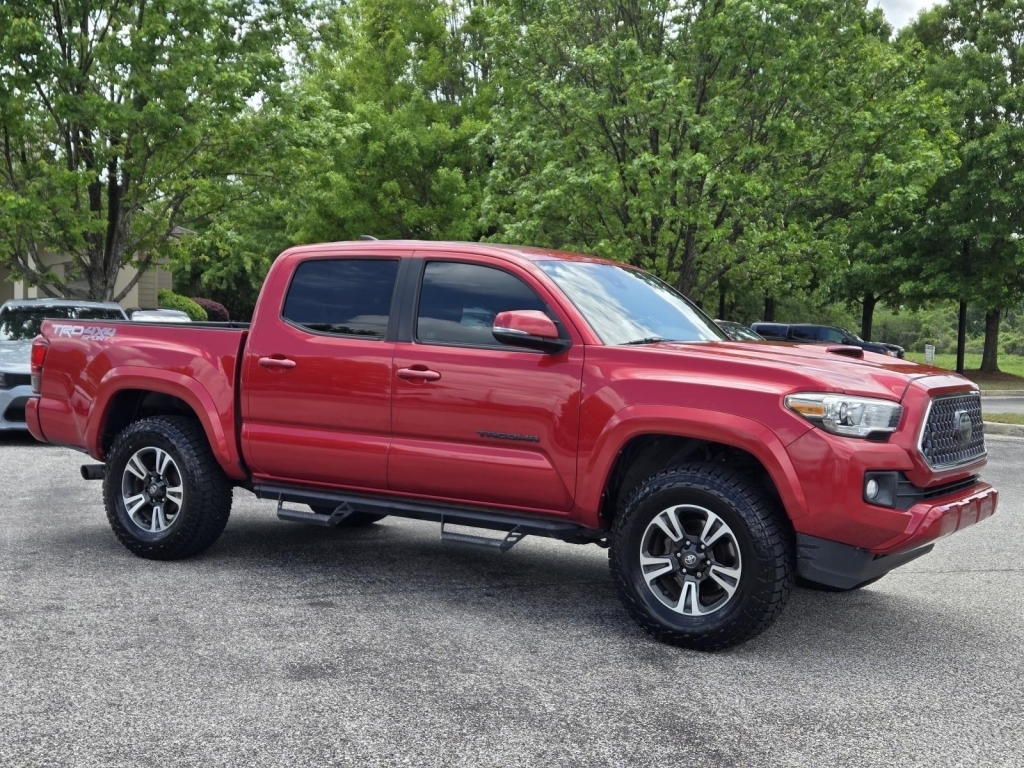 2018 Toyota Tacoma TRD Sport, 148082, Photo