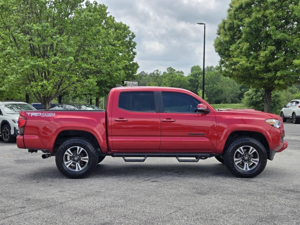 2018 Toyota Tacoma TRD Sport, 148082, Photo