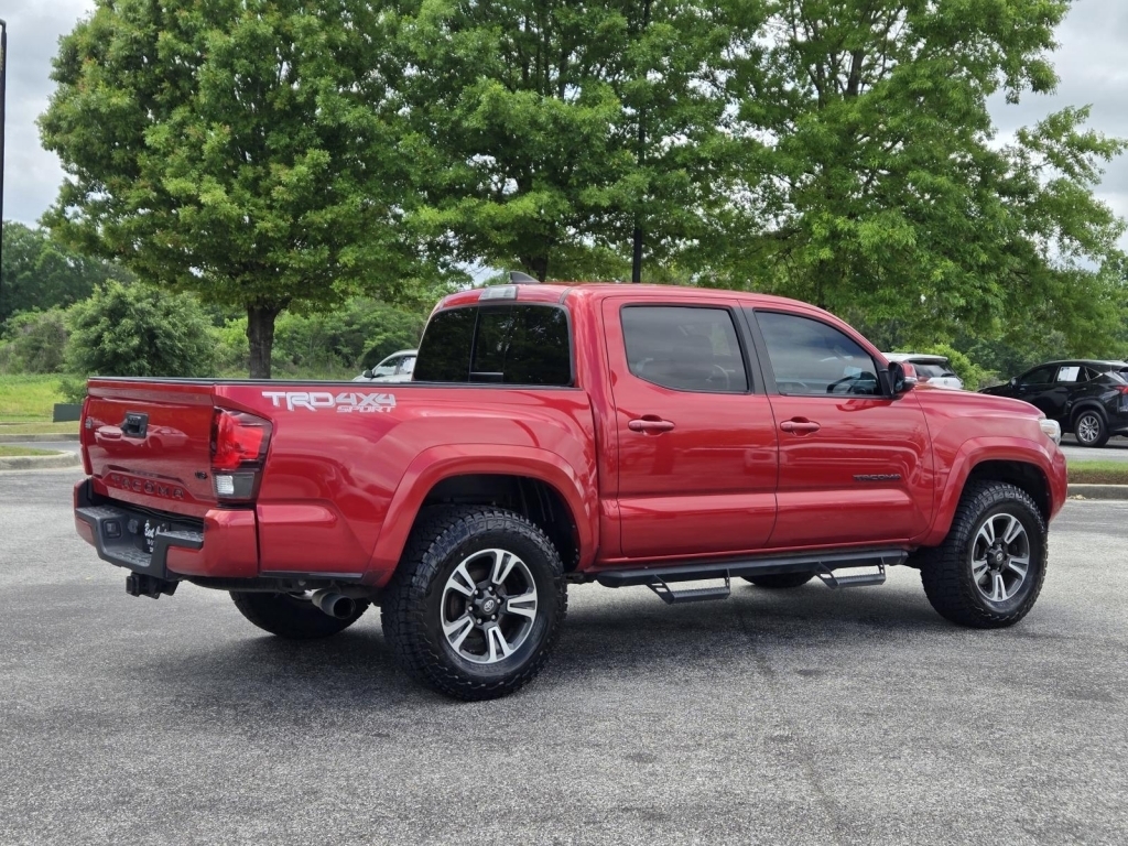 2018 Toyota Tacoma TRD Sport, 148082, Photo