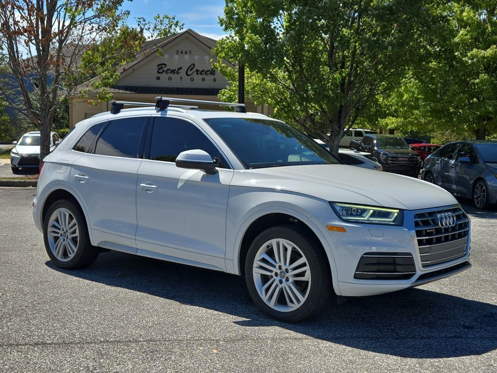2019 Audi Q5 Premium Plus S line photo 2