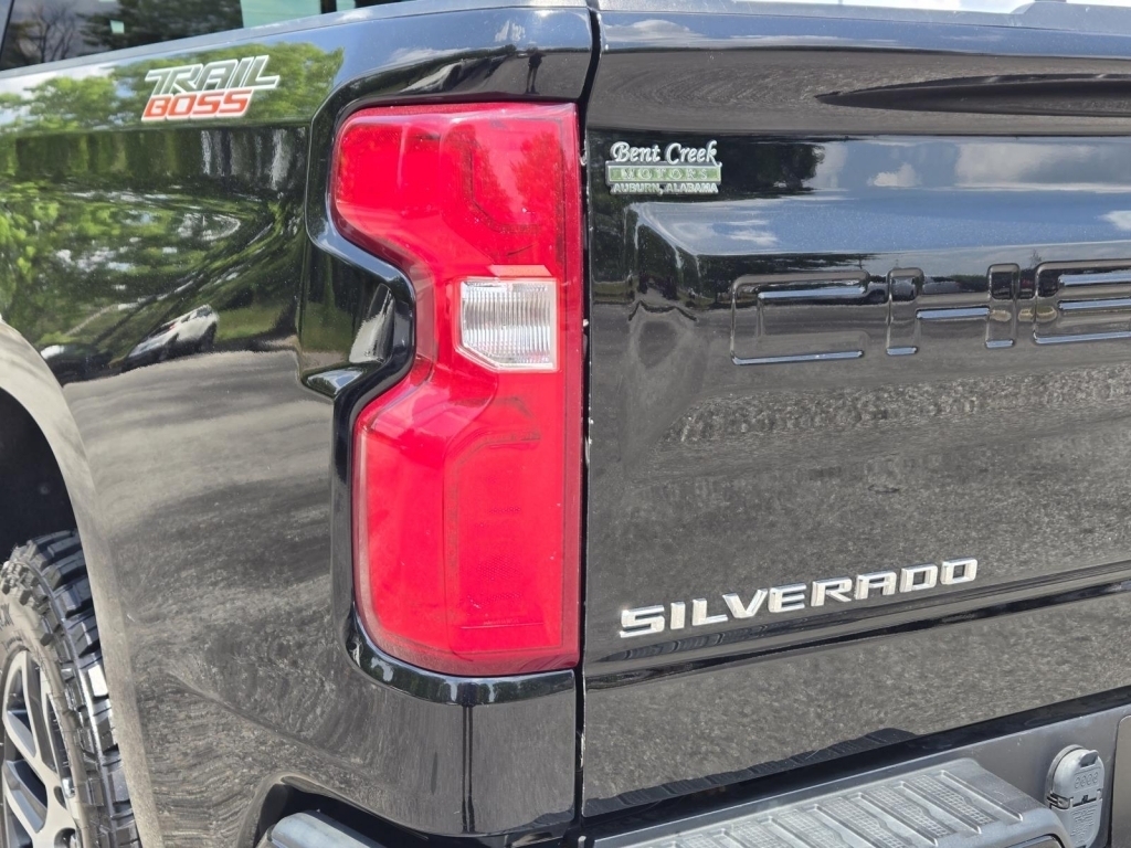 2019 Chevrolet Silverado 1500 LT, 124552, Photo