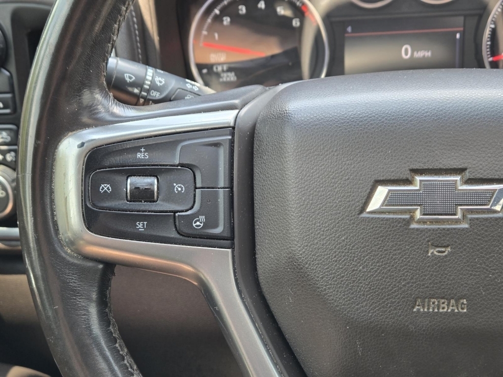2019 Chevrolet Silverado 1500 LT, 124552, Photo