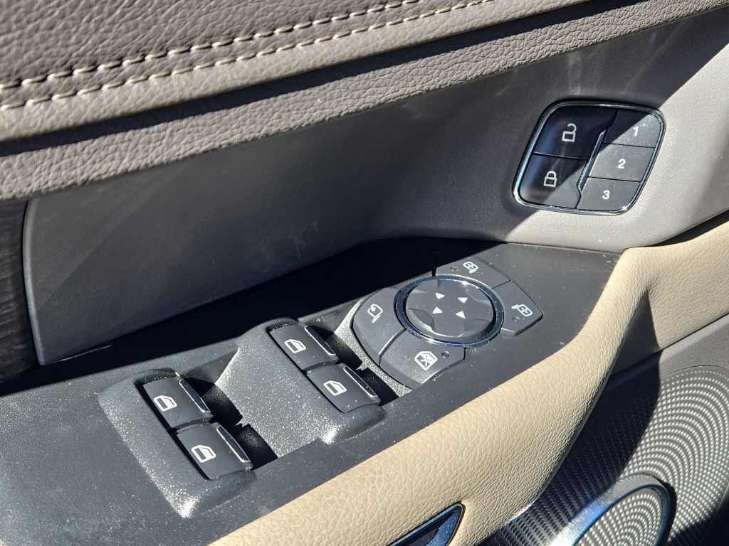 2019 Ford Expedition MAX Limited, A56398, Photo
