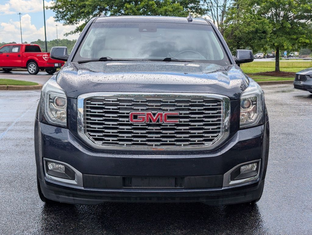 2019 Gmc Yukon Denali photo 2