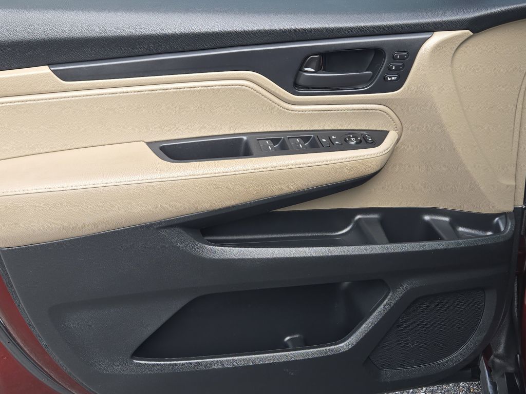 2019 Honda Odyssey EX-L photo 14
