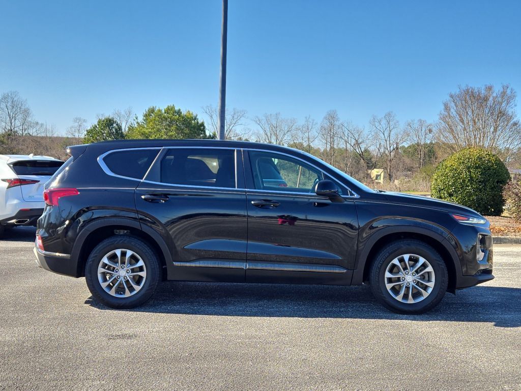 2019 Hyundai Santa Fe SE, 121002, Photo
