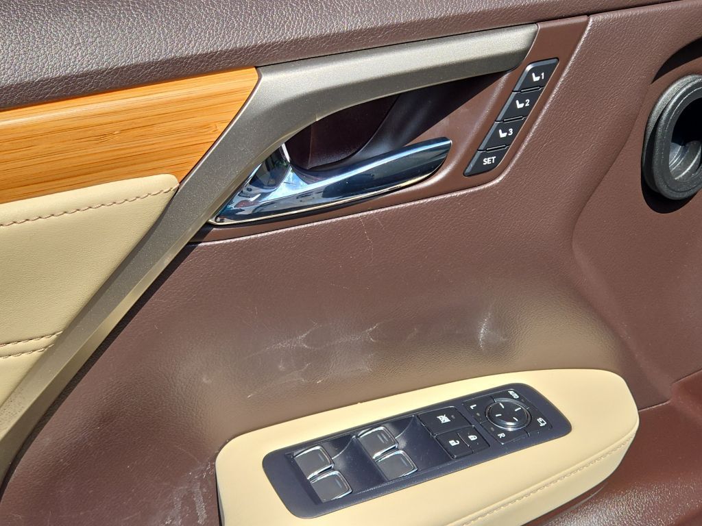 2019 Lexus RX 350L Luxury photo 17