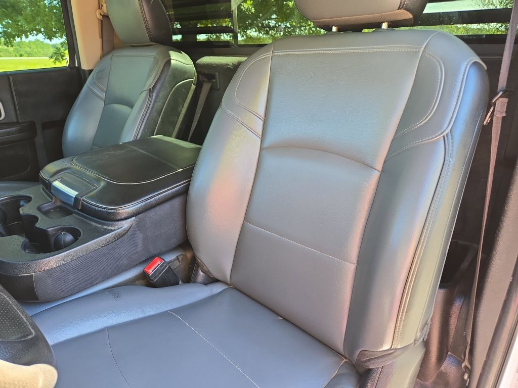 2019 Ram 3500 Tradesman photo 16