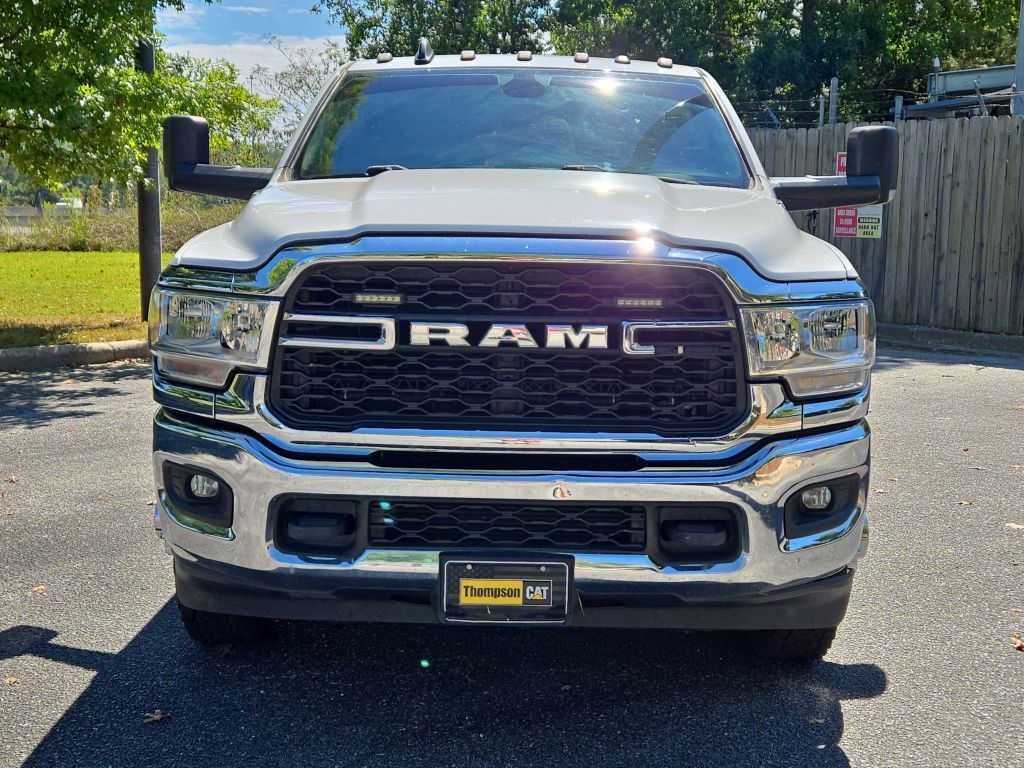 2019 Ram 3500 Tradesman photo 2