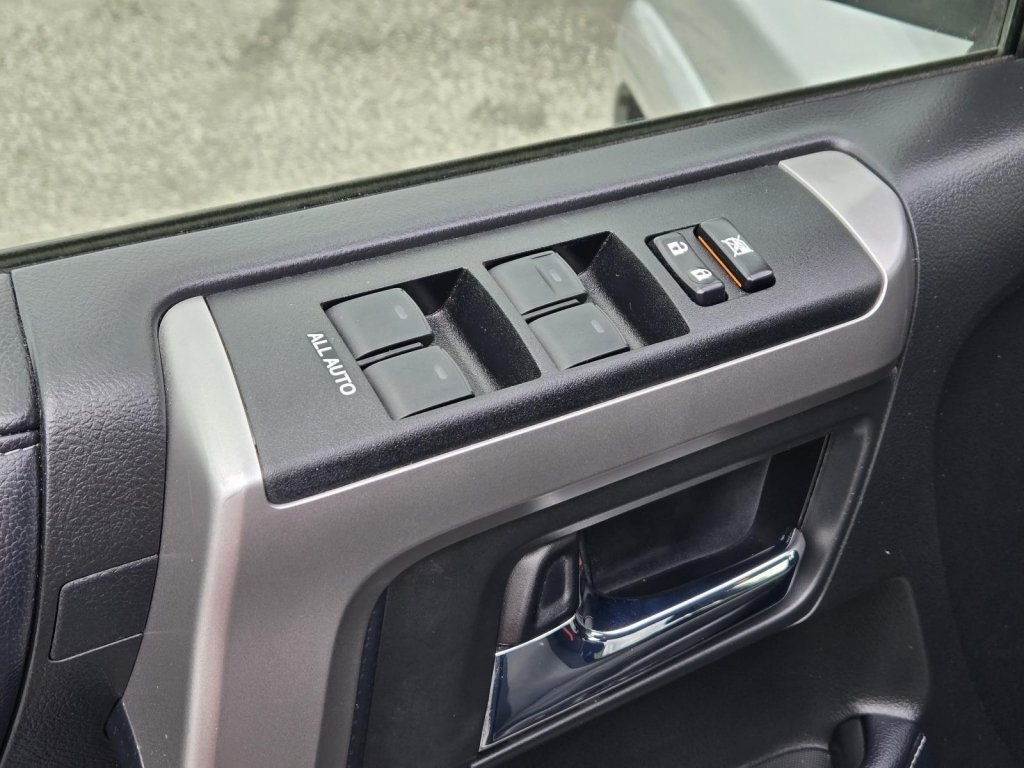 2019 Toyota 4Runner SR5, 210875, Photo