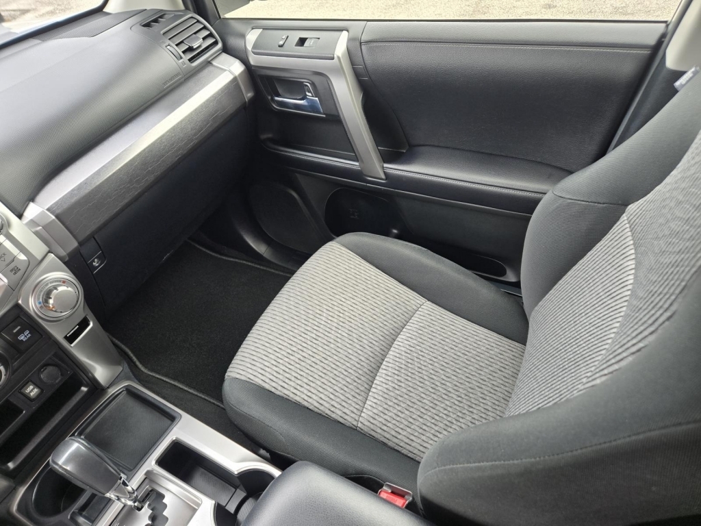 2019 Toyota 4Runner SR5, 210875, Photo