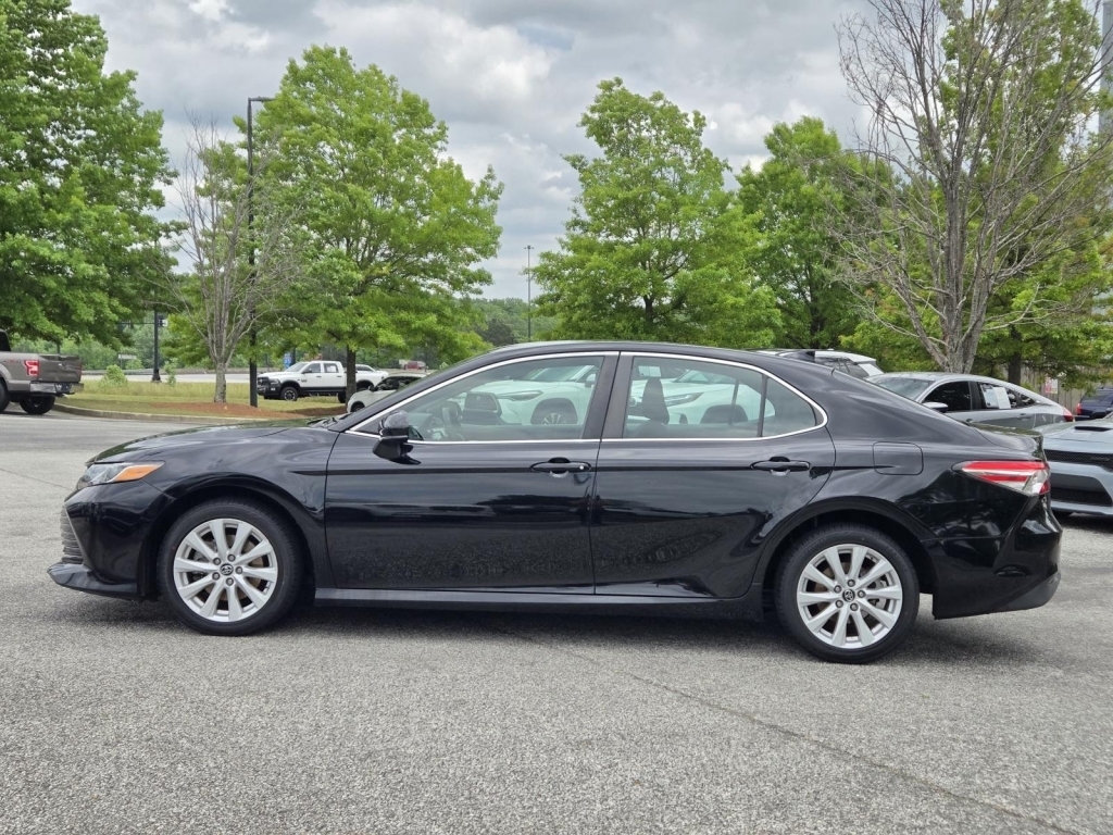 2019 Toyota Camry LE, 750679, Photo