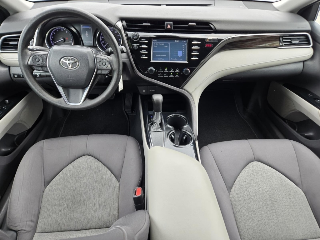 2019 Toyota Camry LE, 750679, Photo