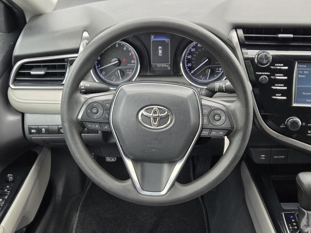 2019 Toyota Camry LE, 750679, Photo
