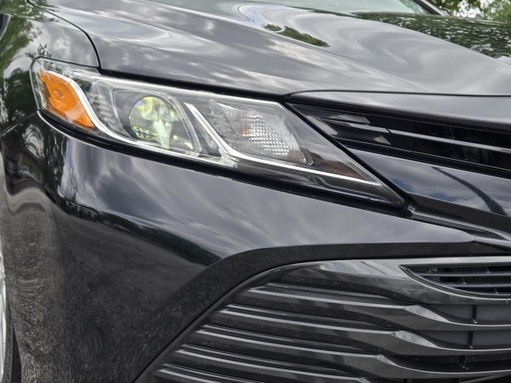 2019 Toyota Camry LE, 750679, Photo