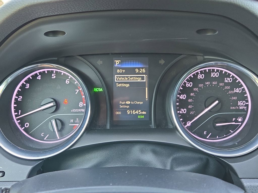 2019 Toyota Camry SE photo 20