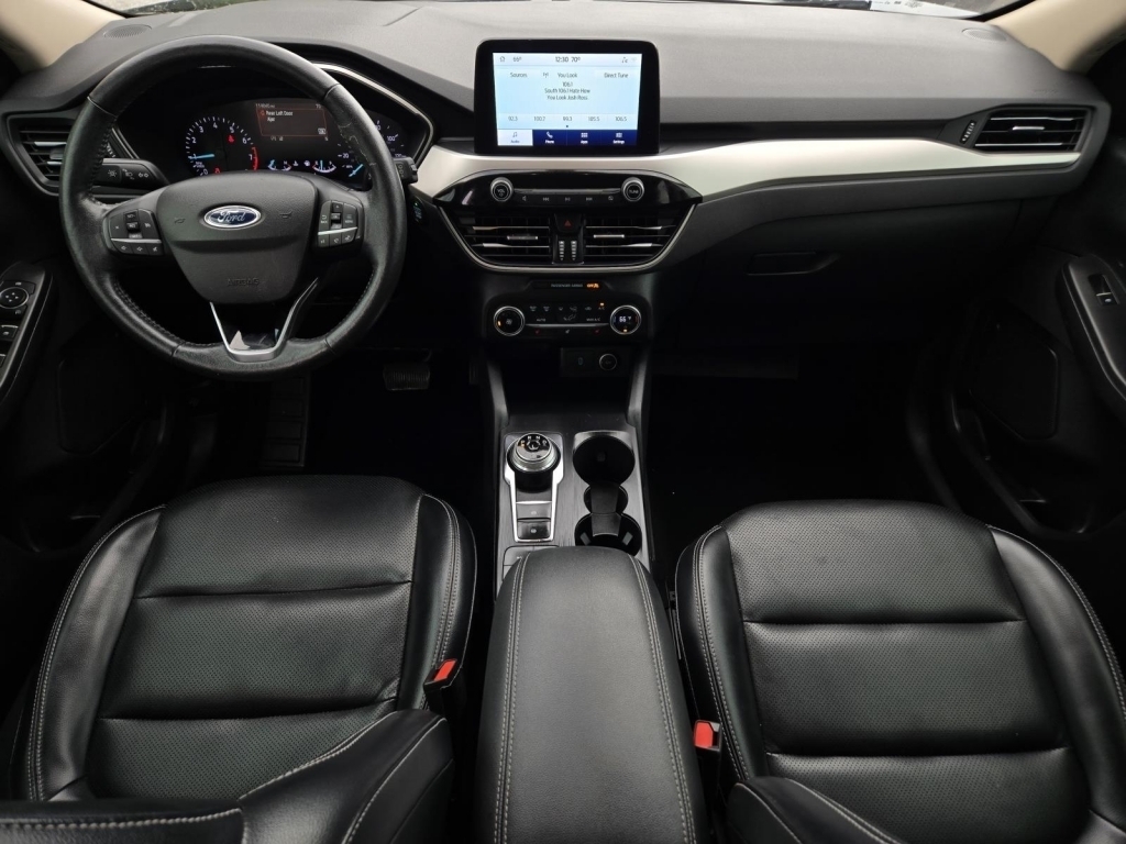 2020 Ford Escape SEL, A15060, Photo