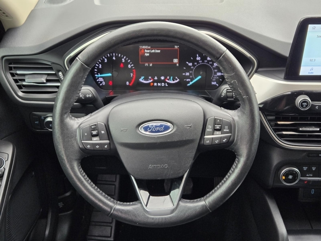 2020 Ford Escape SEL, A15060, Photo