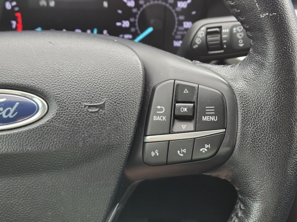 2020 Ford Escape SEL, A15060, Photo
