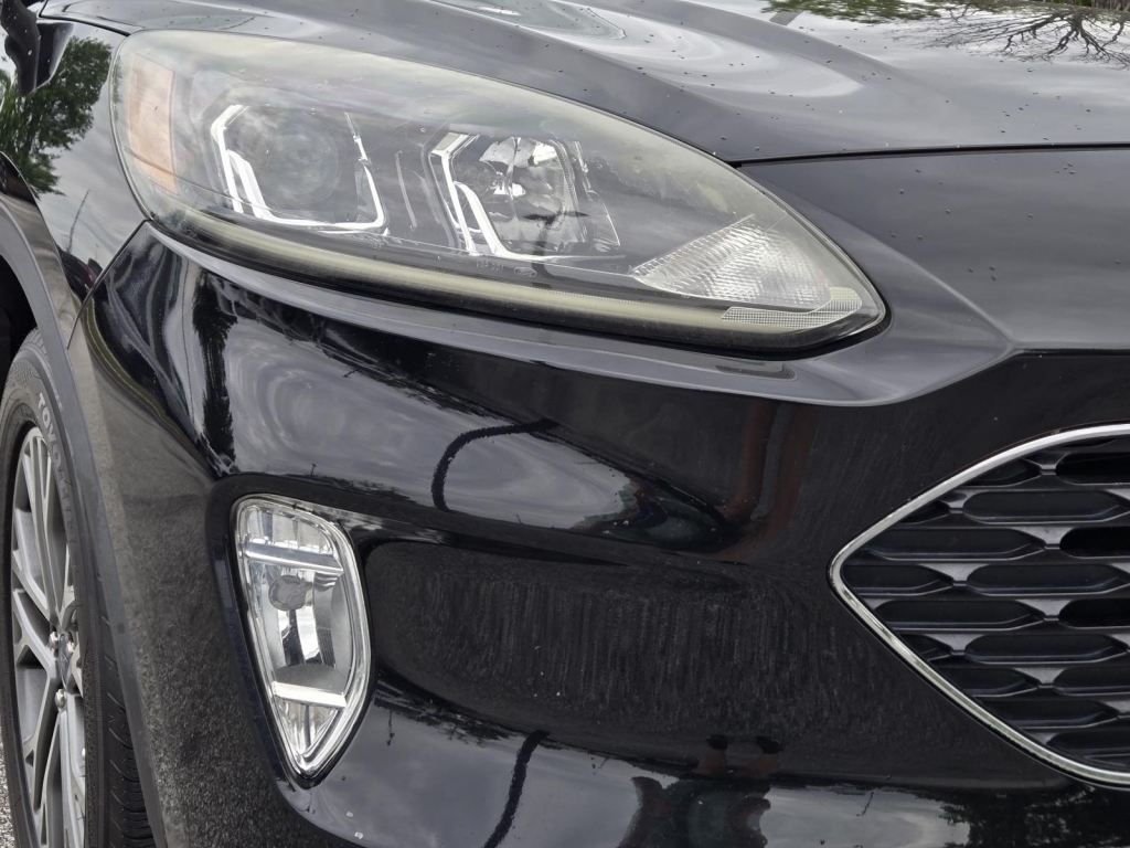 2020 Ford Escape SEL, A15060, Photo