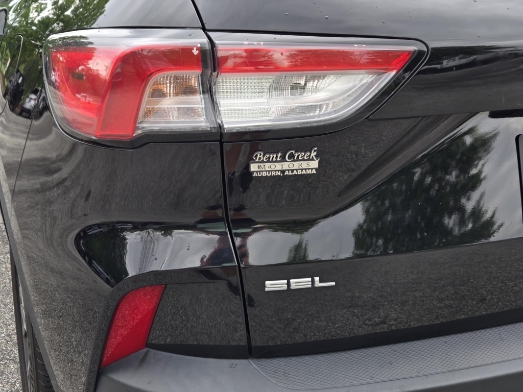 2020 Ford Escape SEL, A15060, Photo