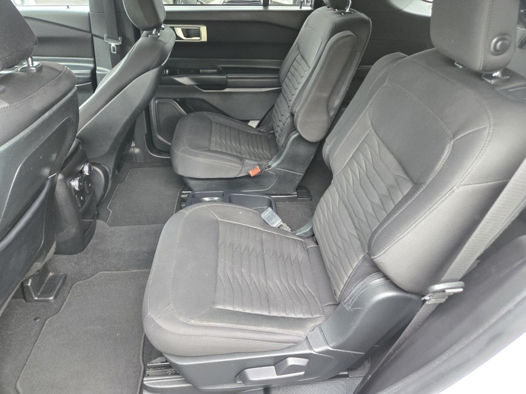 2020 Ford Explorer XLT, B14556, Photo