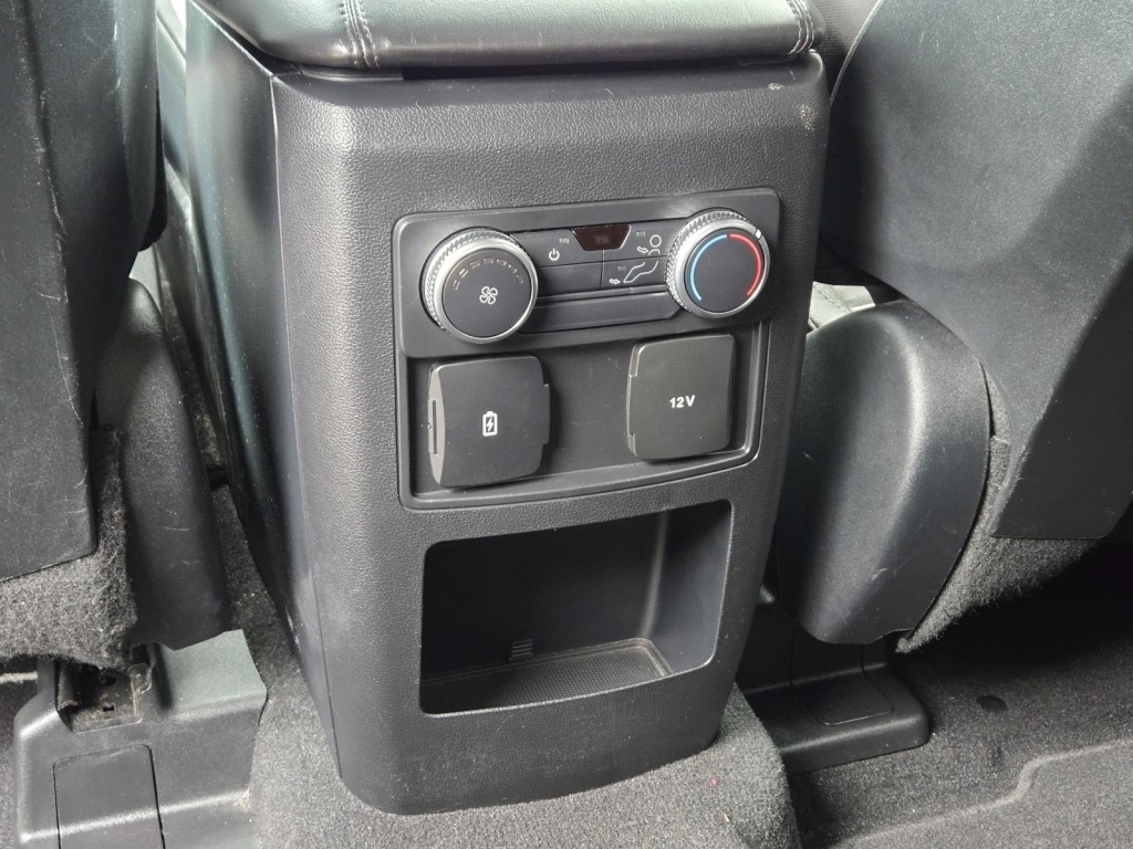 2020 Ford Explorer XLT, B14556, Photo