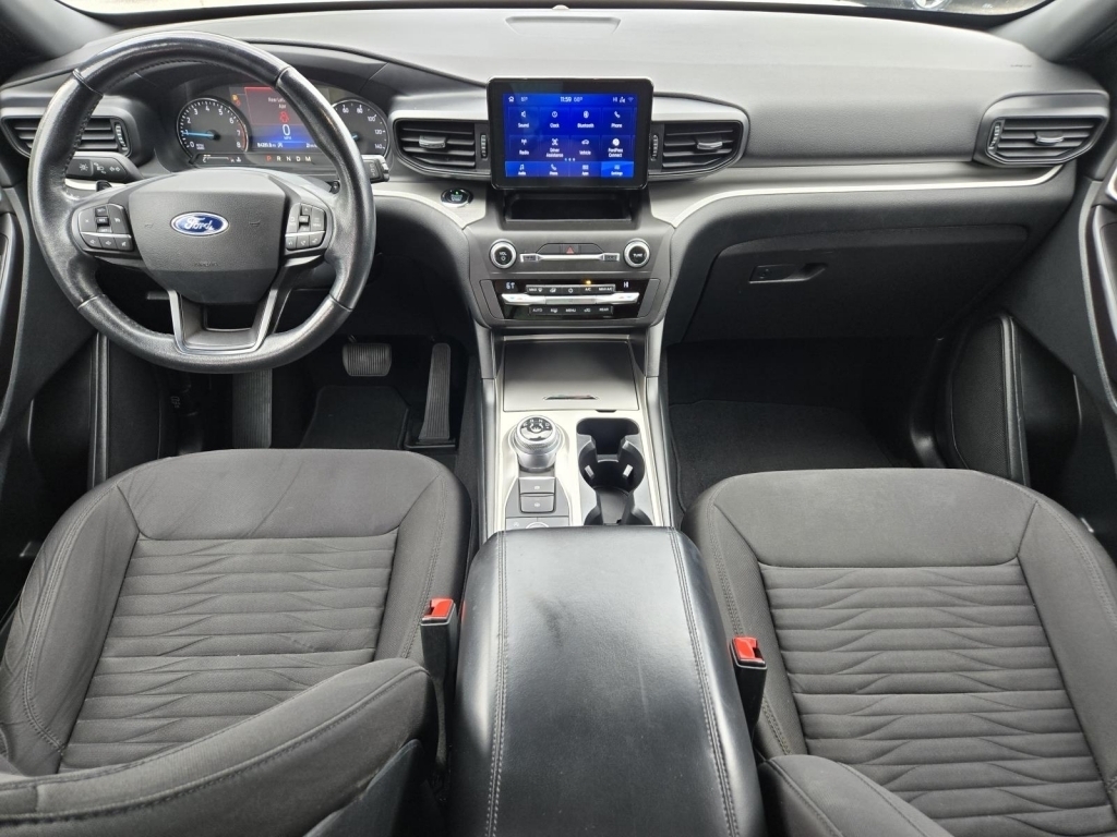 2020 Ford Explorer XLT, B14556, Photo