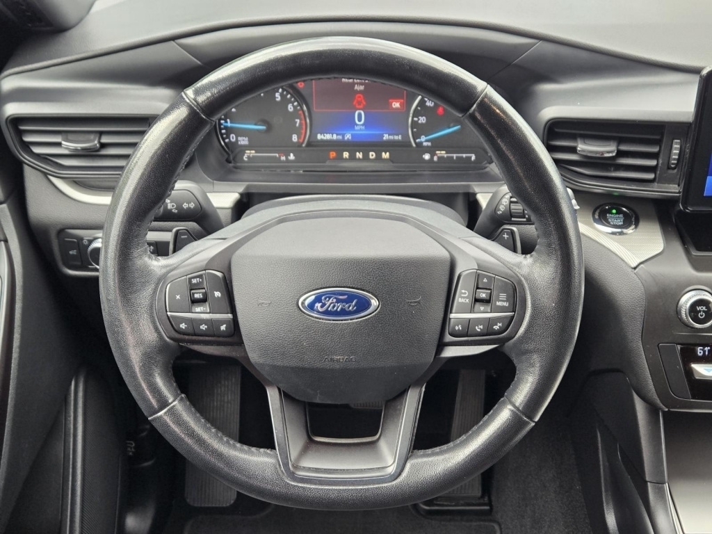 2020 Ford Explorer XLT, B14556, Photo