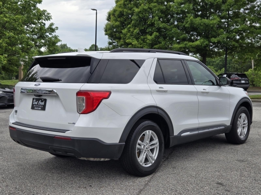 2020 Ford Explorer XLT, B14556, Photo