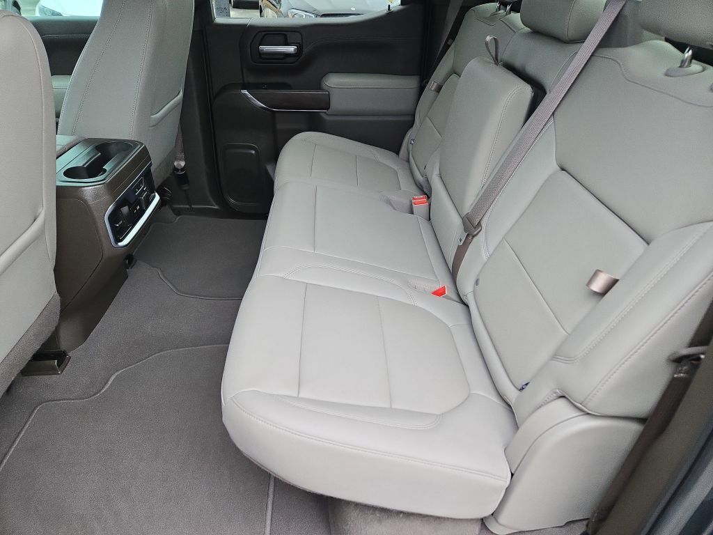 2020 GMC Sierra 1500 SLT, 121148, Photo