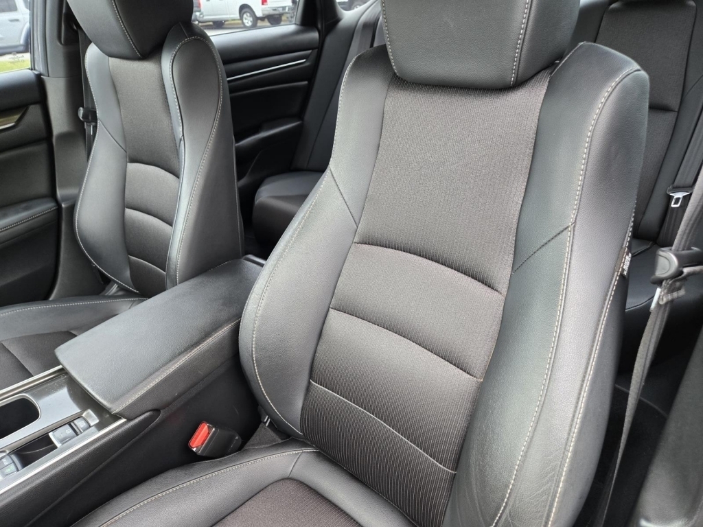 2020 Honda Accord Sport, 046428, Photo