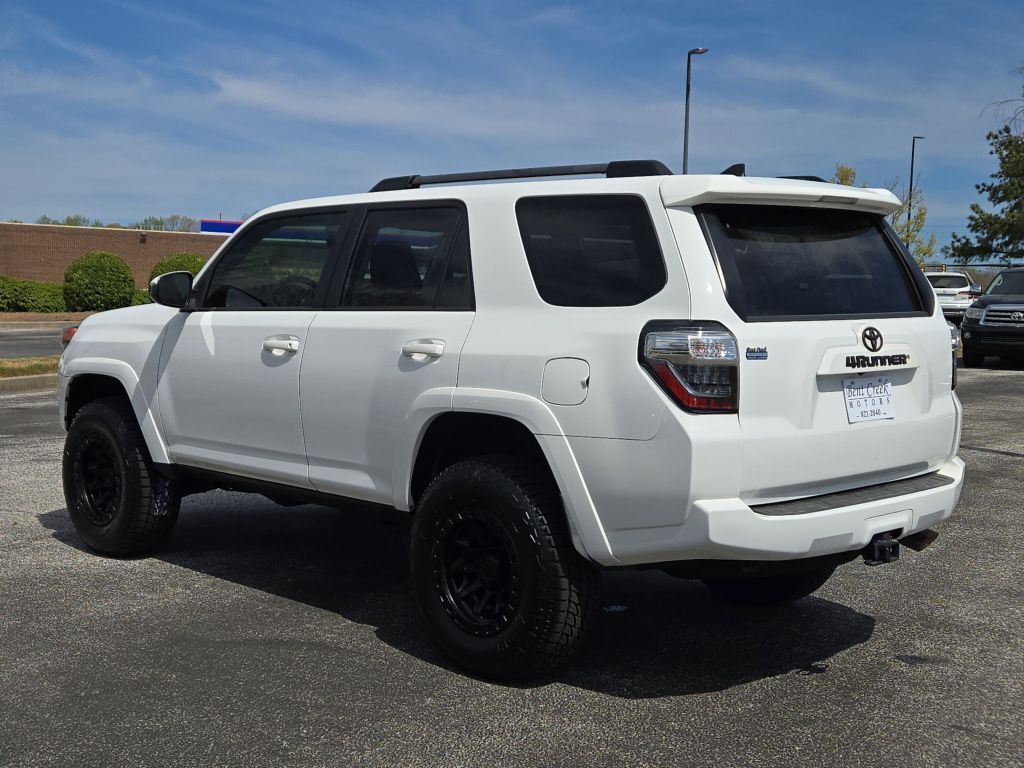2020 Toyota 4Runner SR5, 223732, Photo
