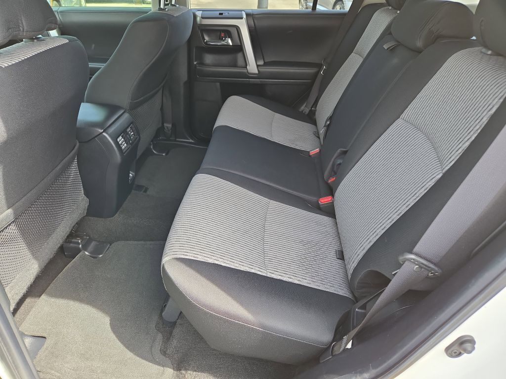2020 Toyota 4Runner SR5, 223732, Photo