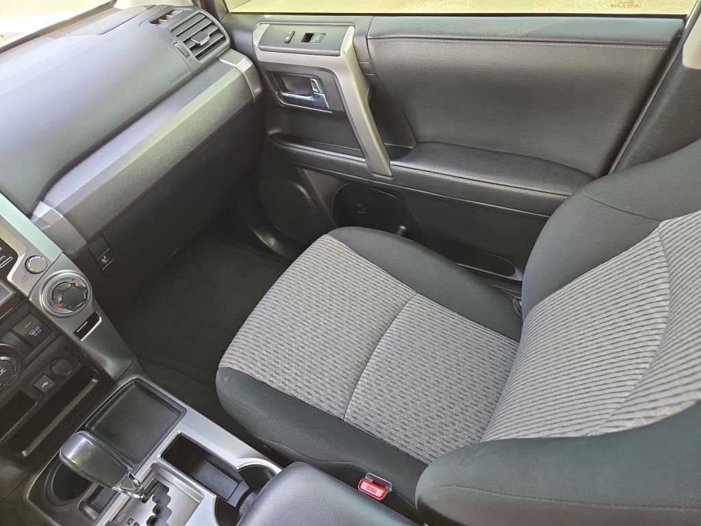2020 Toyota 4Runner SR5, 223732, Photo