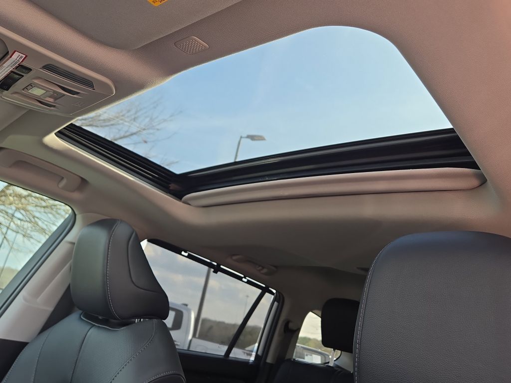 2020 Toyota Highlander Limited, 006223, Photo