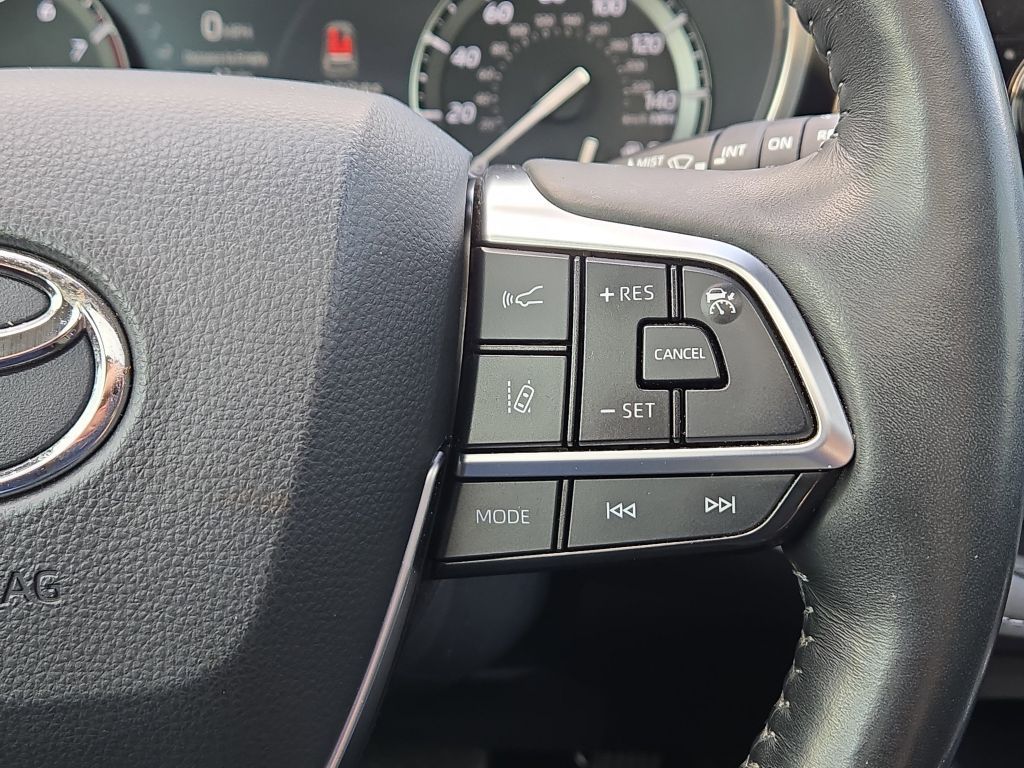 2020 Toyota Highlander Limited, 006223, Photo