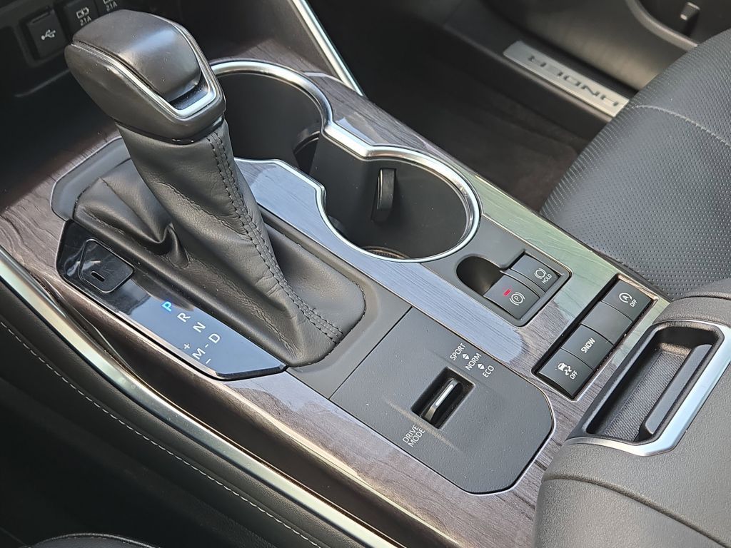 2020 Toyota Highlander Limited, 006223, Photo