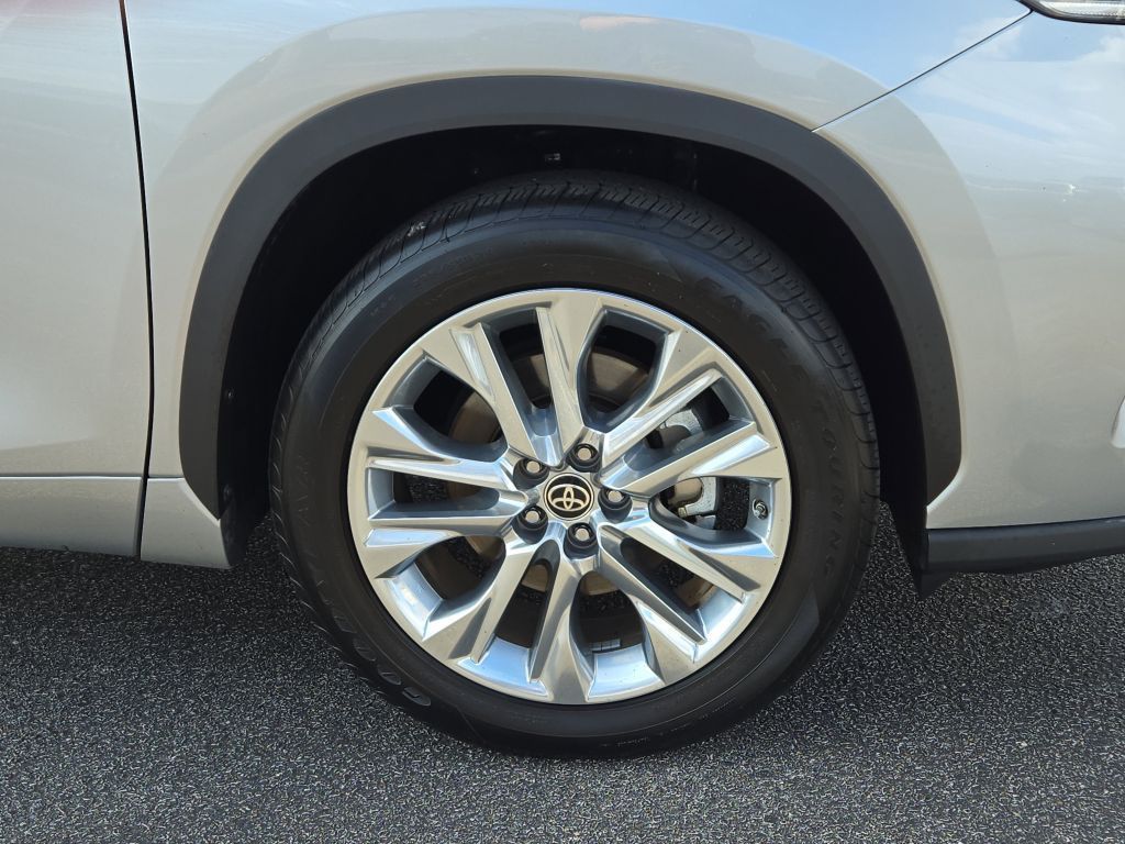 2020 Toyota Highlander Limited, 006223, Photo