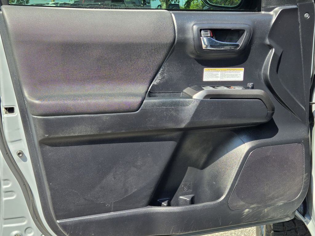 2020 Toyota Tacoma TRD Double Cab V6 photo 16