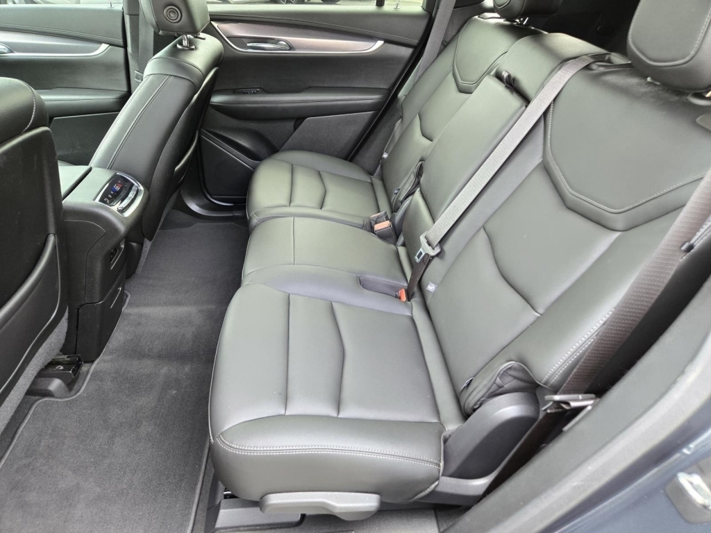 2021 Cadillac XT6 Luxury, 195853, Photo
